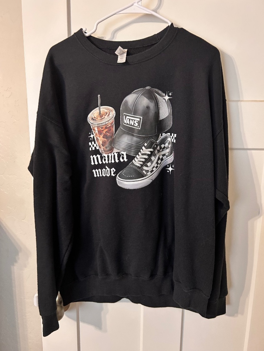 Sweatshirt